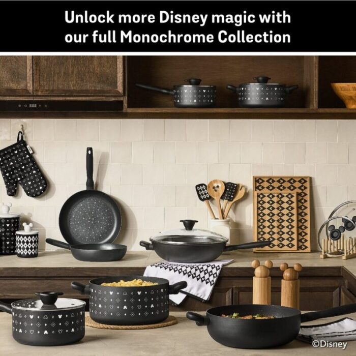 meyer disney monochrome 24cm32l open saucier 240925090848 4